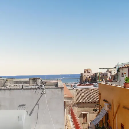 Charming Castellammare Balcony House