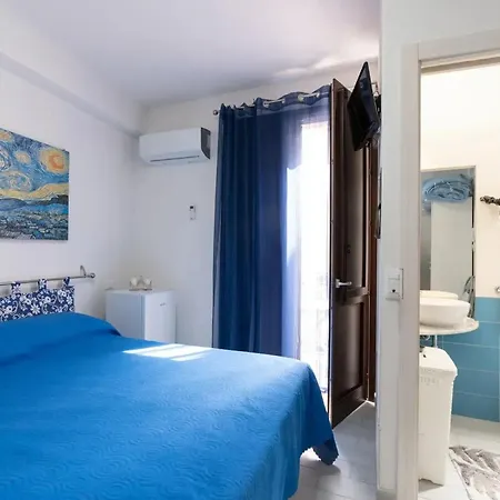 Charming House In With Balcony Castellammare del Golfo